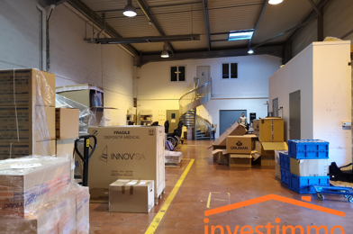 Local industriel  3900 €