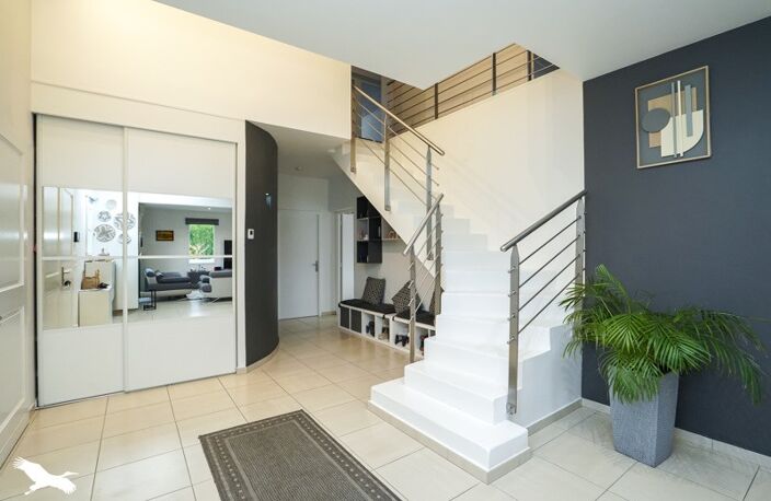 Vente maison 6 pièces 198 m² Saint-Roch (37390) — photo 2