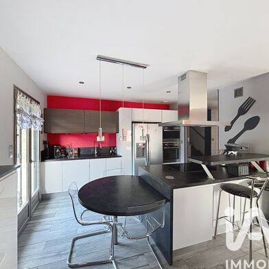 Maison 5 pièces 218000 €