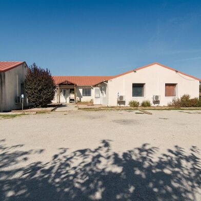 Commerce  449000 €