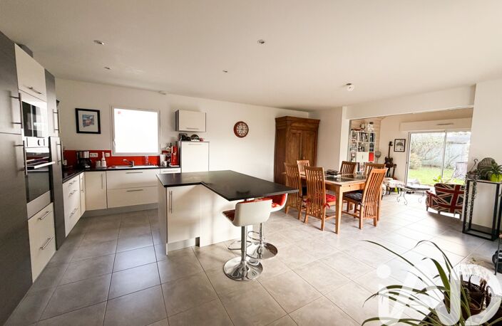 Vente Maison/villa 6 pièces — photo 5