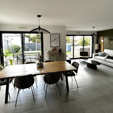 Maison 6 pièces 405405 €