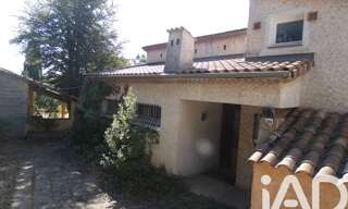 Maison 9 Pièces 217 m² à vendre à Laragne-Montéglin (05300)