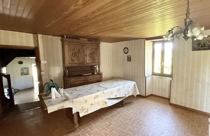 Maison en pierre de 7 pièces principales — photo 3