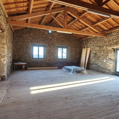 Maison 6 pièces 160000 €