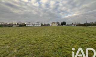 Terrain  806 m² à vendre à Vacquiers (31340)