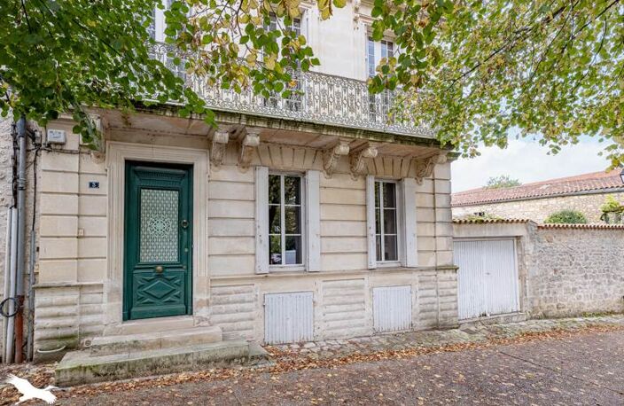 Maison de ville de 8 pièces principales — photo 3