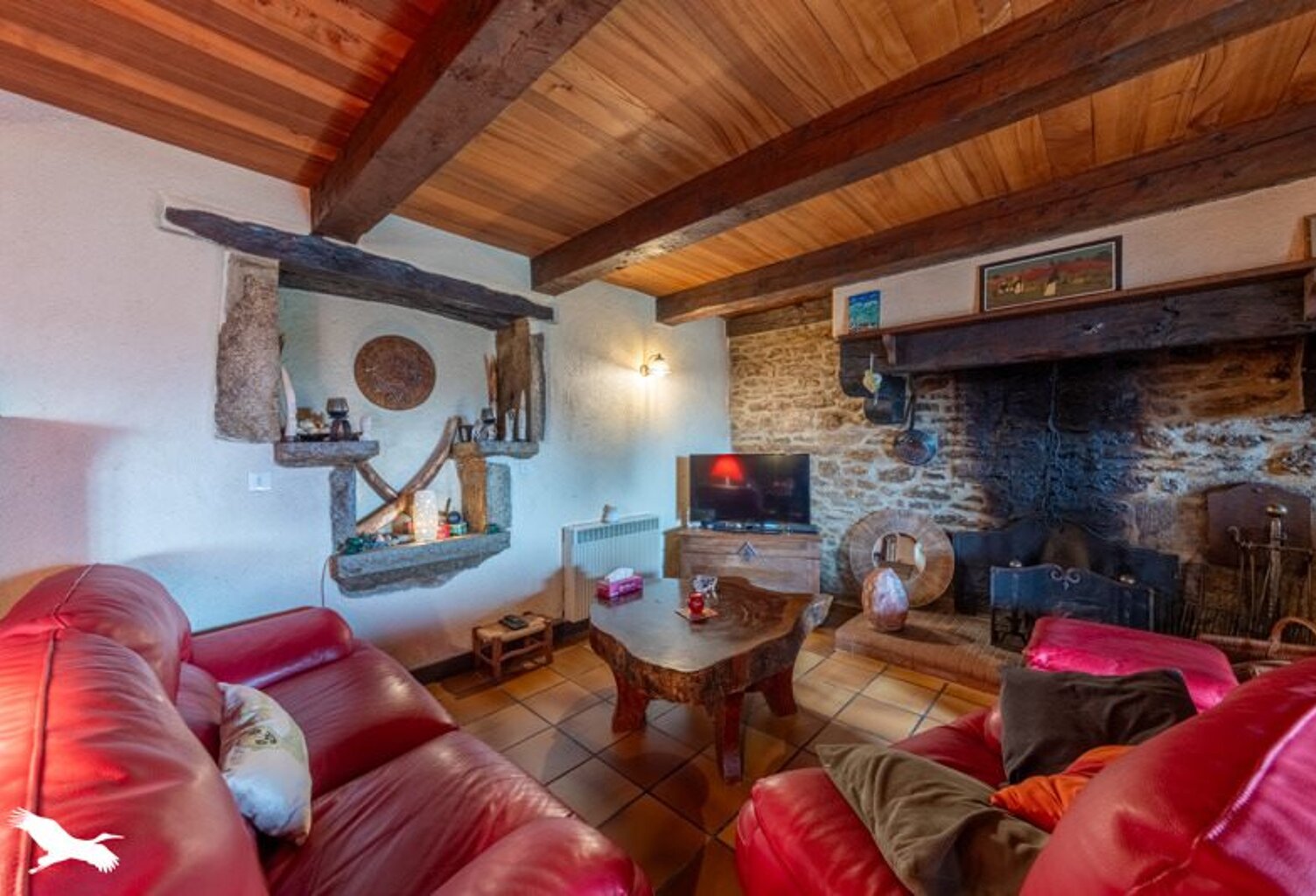 Maison en pierre de 5 pièces principales — photo 1
