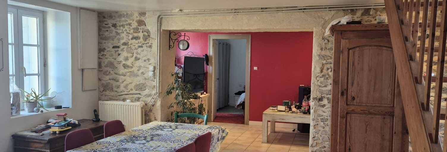 Maison 8 Pièces 128 m² à vendre à Saint-Denis-la-Chevasse (85170)