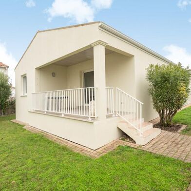 Maison 4 pièces 396112 €