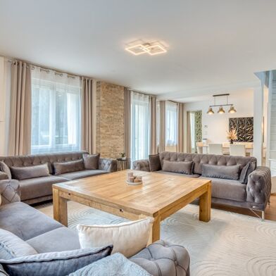 Maison 7 pièces 223600 €