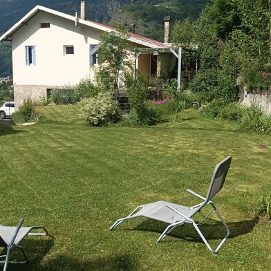 Maison 8 pièces 299000 €