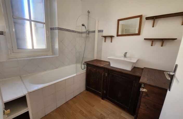 Maison de bourg de 4 pièces principales — photo 5