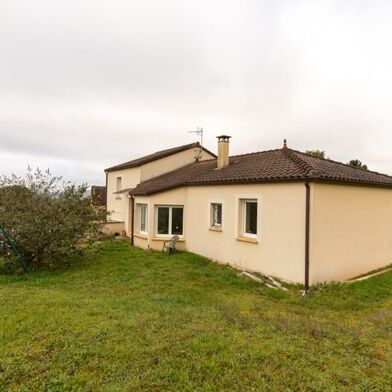 Maison 6 pièces 240000 €