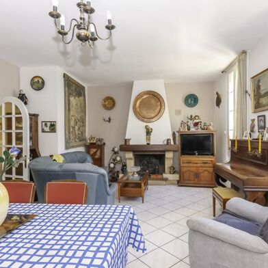 Maison 4 pièces 410670 €