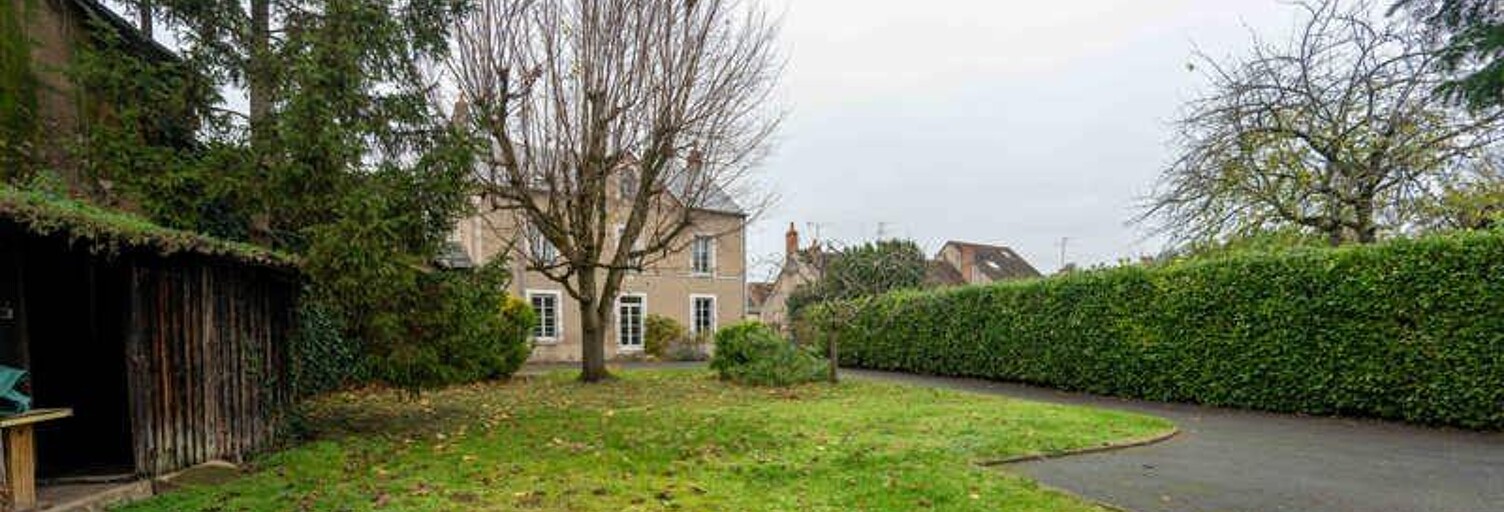 Maison 6 Pièces 210 m² à vendre à Mehun-sur-Yèvre (18500)