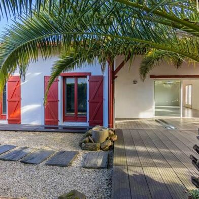 Maison 5 pièces 595000 €