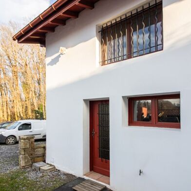 Appartement 3 pièces 161250 €