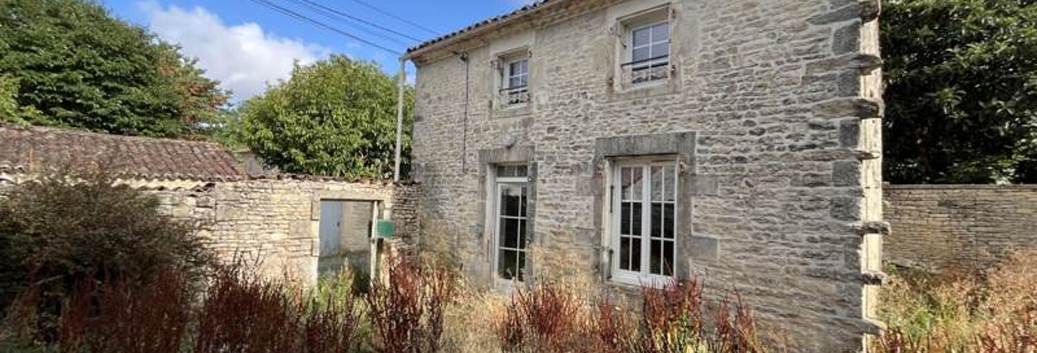 Maison 1 Pièce 69 m² à vendre à Aumagne (17770)
