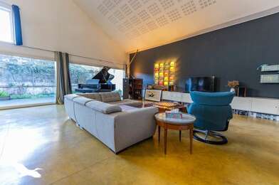 Appartement 8 pièces 525000 €
