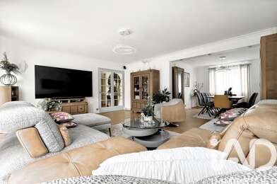 Maison 5 pièces 699000 €