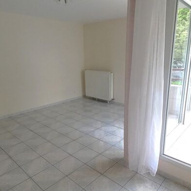 Appartement 3 pièces 215000 €