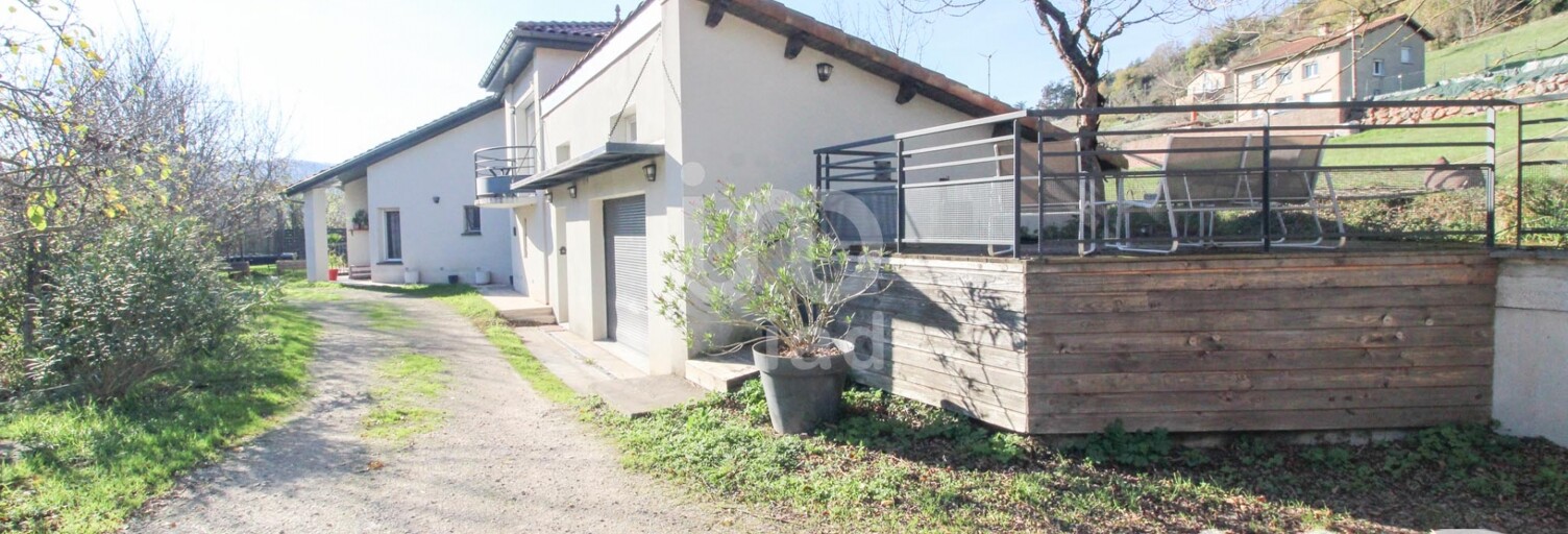 Maison 6 Pièces 207 m² à vendre à Saint-Affrique (12400)