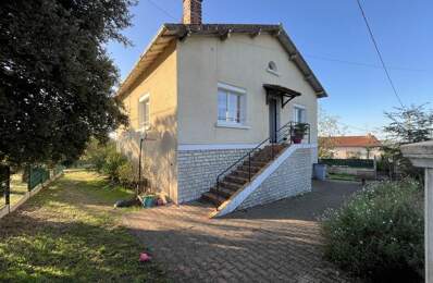 Maison de bourg de 4 pièces principales — photo du bien
