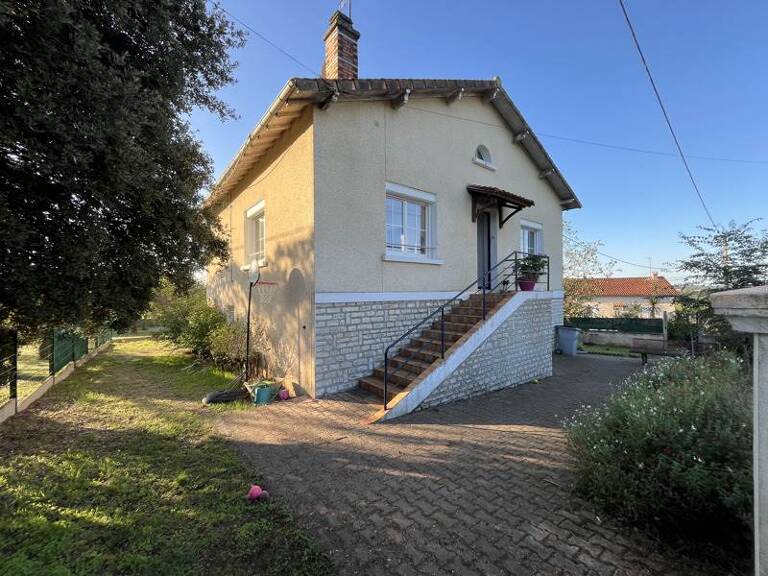 Maison de bourg de 4 pièces principales — photo 1