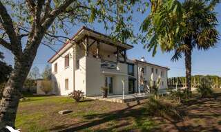 Maison 5 Pièces 226 m² à vendre à Javerlhac-et-la-Chapelle-Saint-Robert (24300)