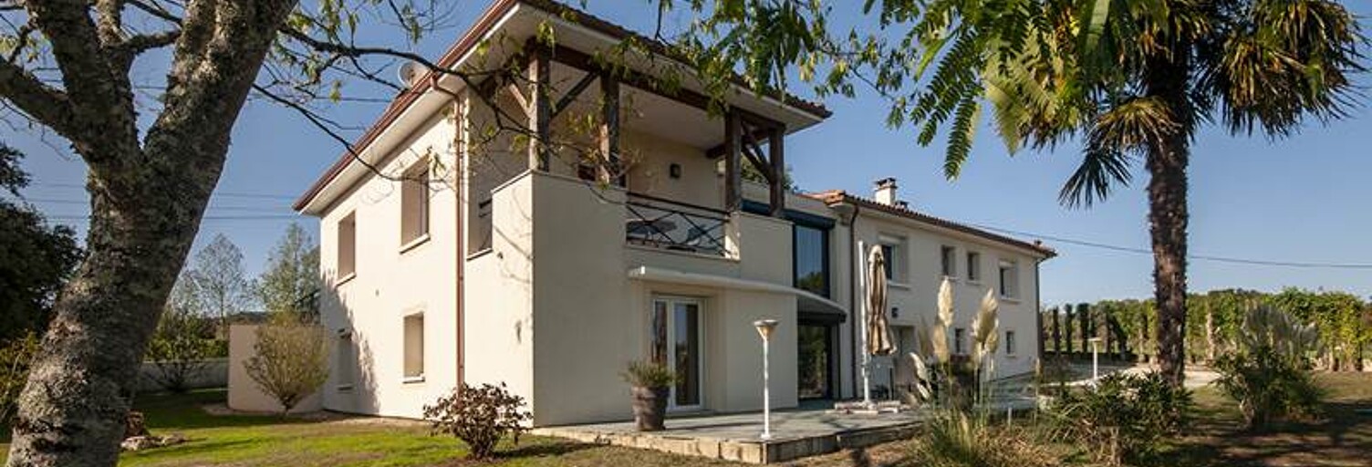 Maison 5 Pièces 226 m² à vendre à Javerlhac-et-la-Chapelle-Saint-Robert (24300)