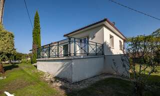 Maison 5 Pièces 226 m² à vendre à Javerlhac-et-la-Chapelle-Saint-Robert (24300)