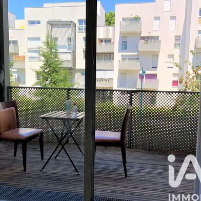 Appartement 2 pièces 1038 €