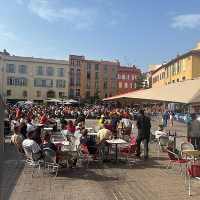 Commerce  126000 €