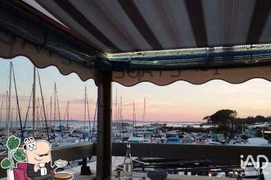 Commerce  310000 €