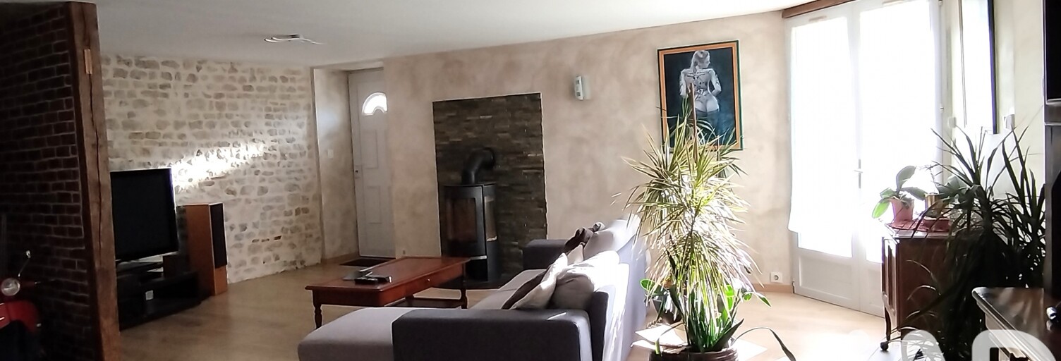 Maison 8 Pièces 222 m² à vendre à L'Hermenault (85570)