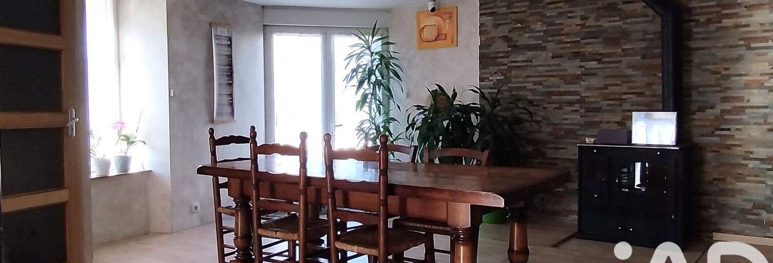 Maison 8 Pièces 222 m² à vendre à L'Hermenault (85570)