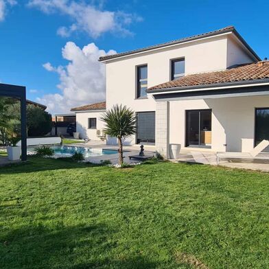 Maison 6 pièces 499000 €