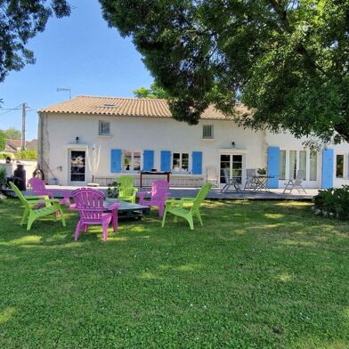 Maison 9 pièces 599000 €