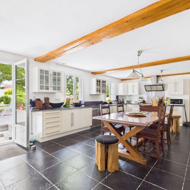 Maison 9 pièces 599000 €