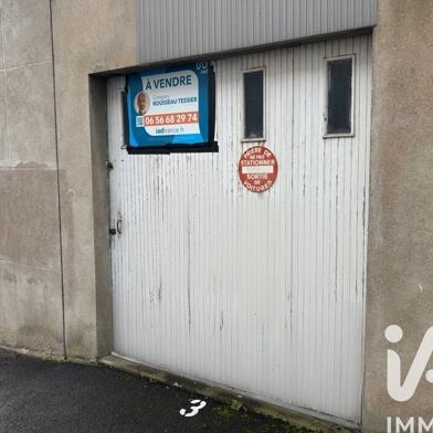 Garage  19000 €