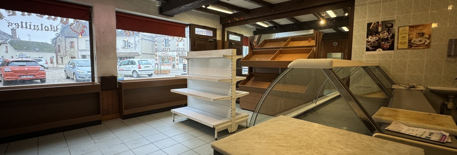 Immeuble  70 m² à vendre à Dangeau (28160)