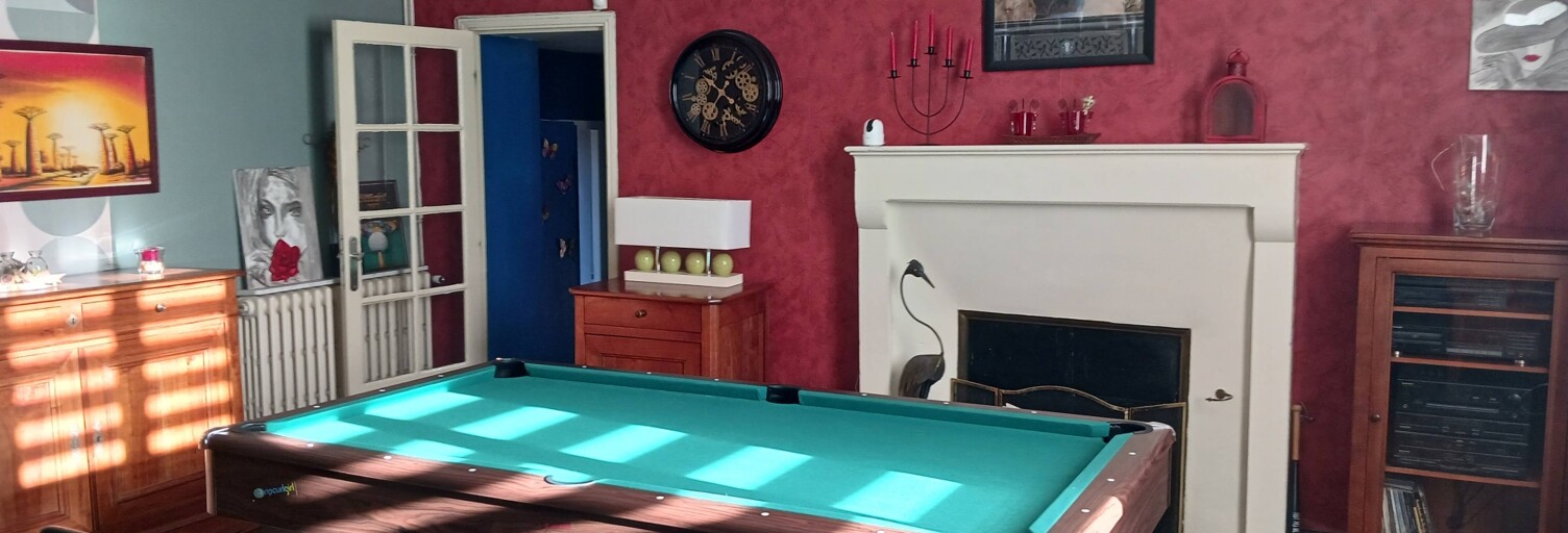 Maison 8 Pièces 226 m² à vendre à Sommières-du-Clain (86160)