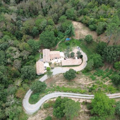 Maison 6 pièces 450000 €