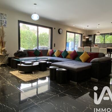 Maison 7 pièces 379000 €