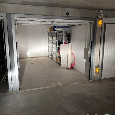 Garage  20000 €