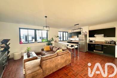 Appartement 4 pièces 136000 €