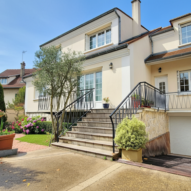 Maison 7 pièces 899000 €