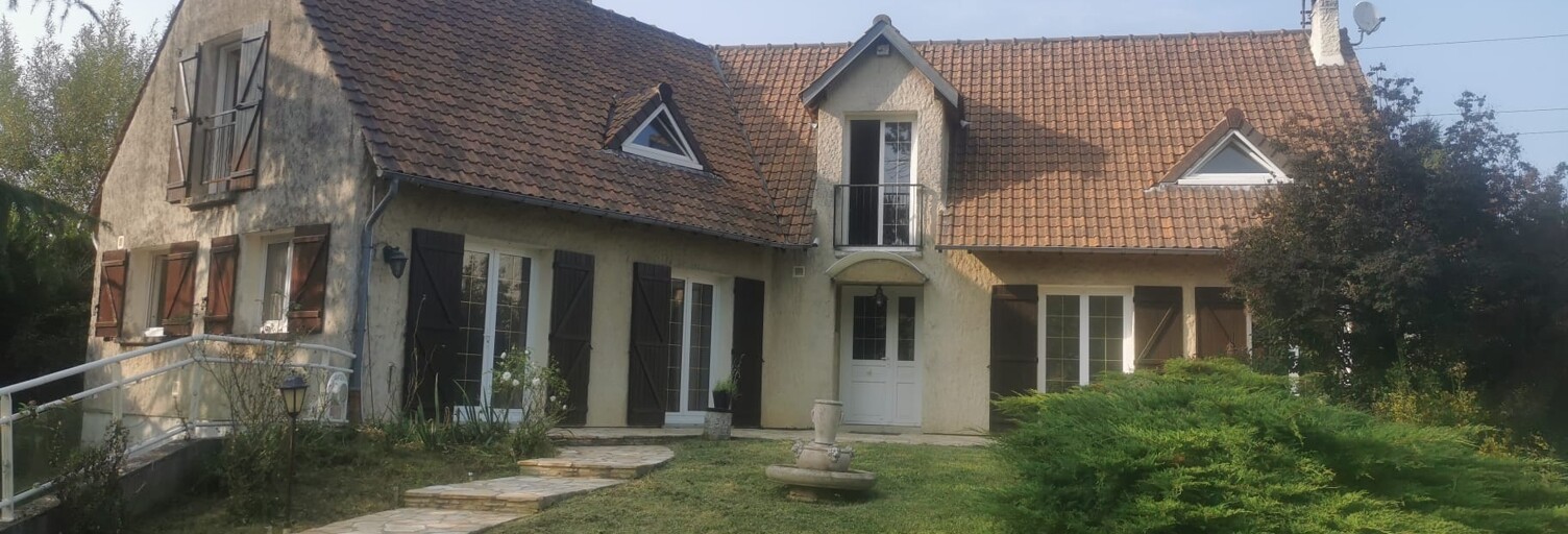 Maison 8 Pièces 260 m² à vendre à Saint-Sauveur-sur-École (77930)