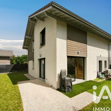 Maison 4 pièces 569900 €